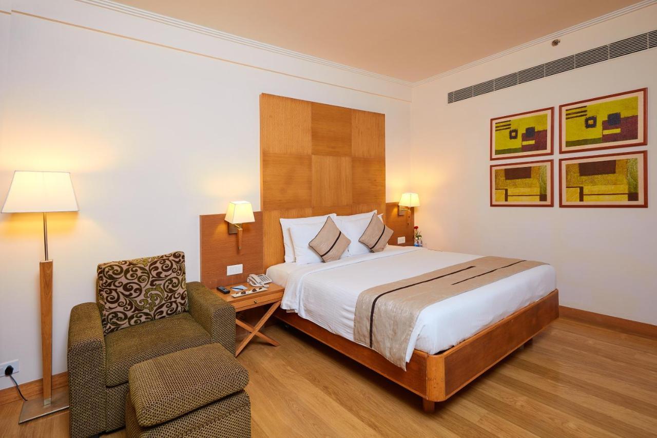 Park Plaza Chennai Omr Hotel Exterior photo