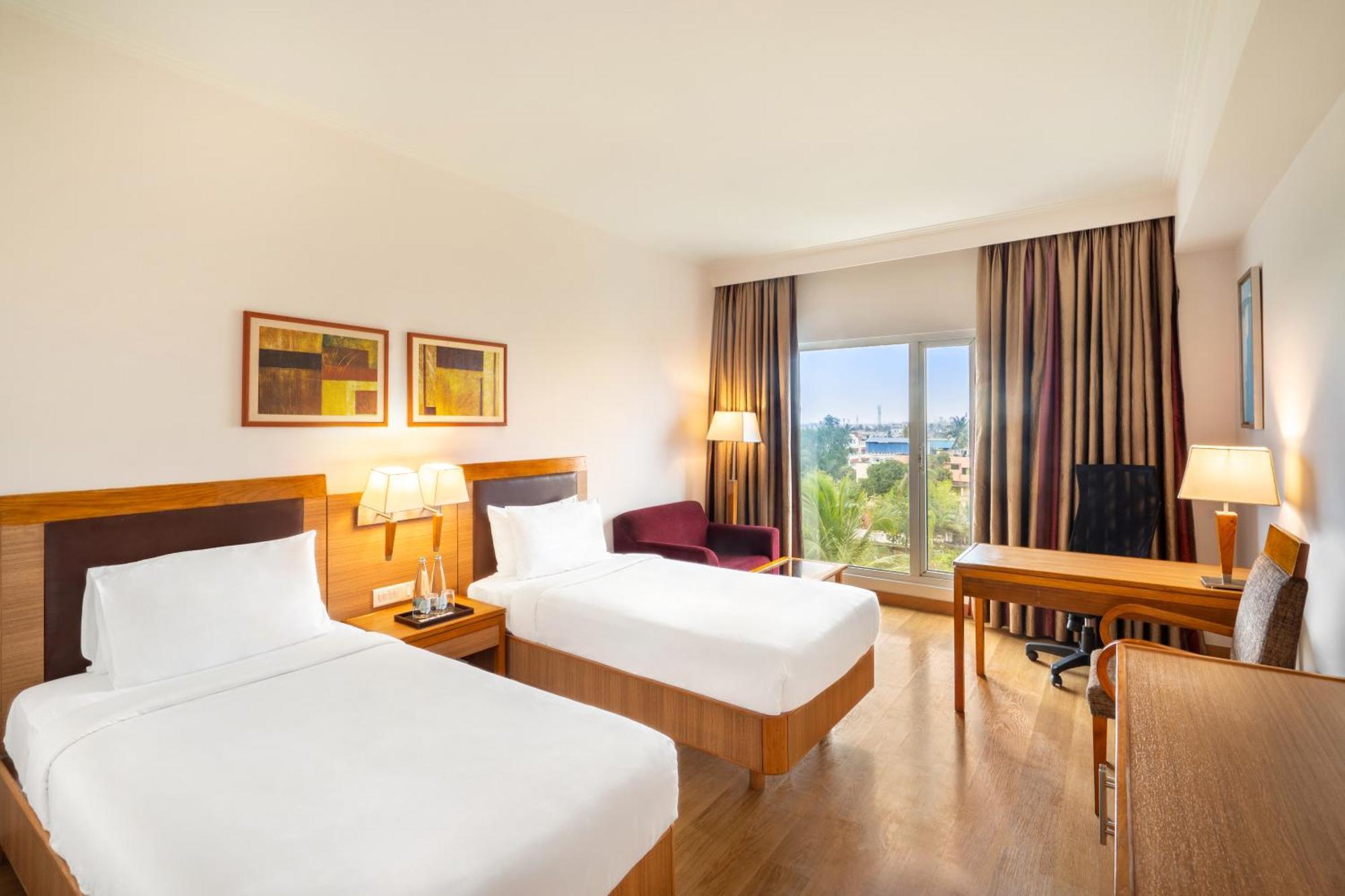 Park Plaza Chennai Omr Hotel Exterior photo