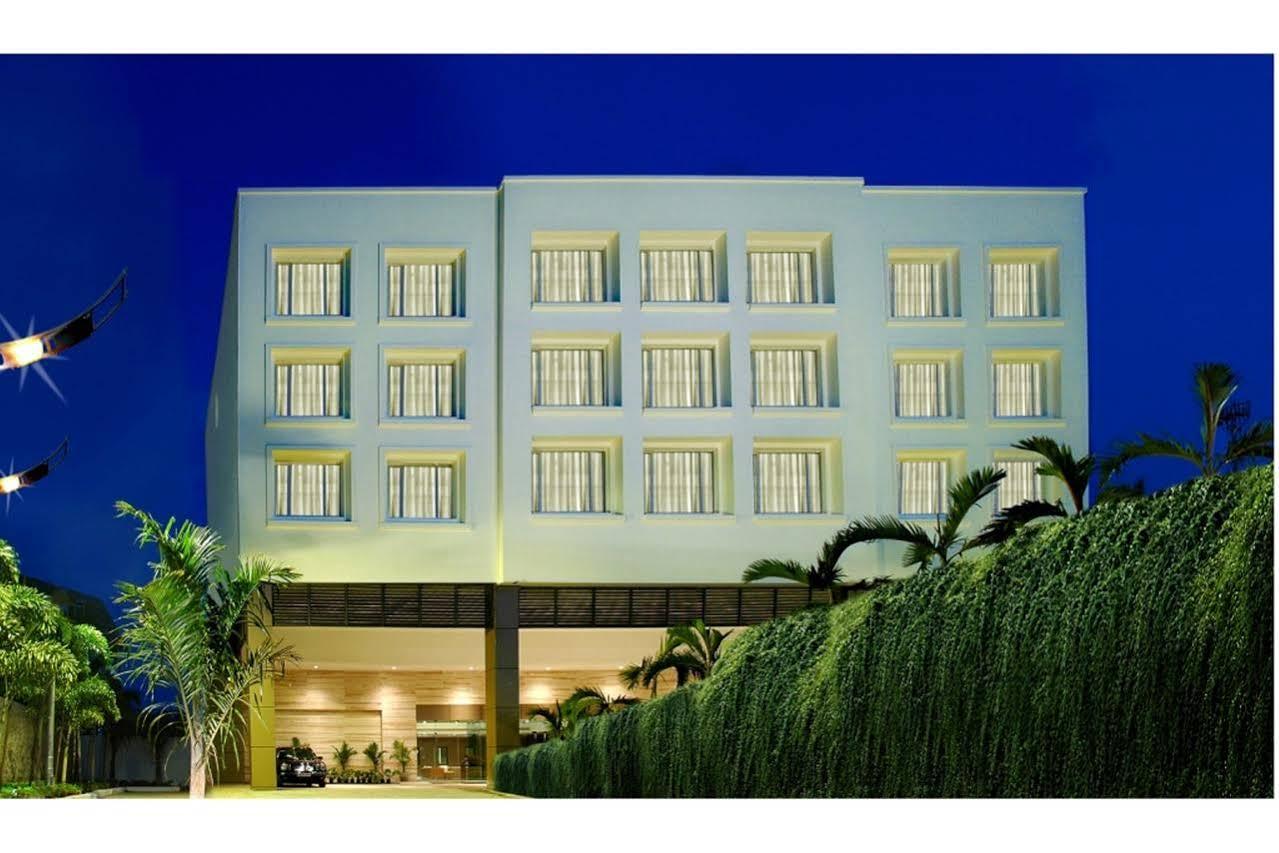 Park Plaza Chennai Omr Hotel Exterior photo