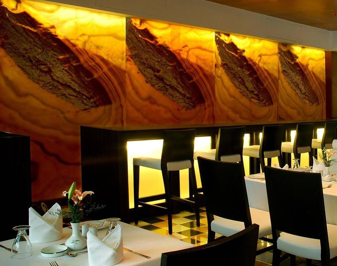 Park Plaza Chennai Omr Hotel Exterior photo