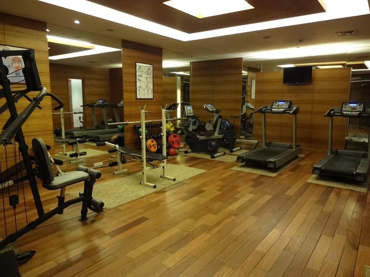 Park Plaza Chennai Omr Hotel Exterior photo